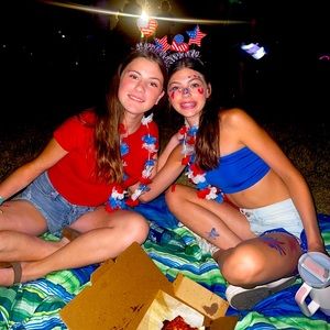 Meet your Posher, A_grace__